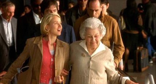Film still: Betty Elms (Naomi Watts) in her apartment — scene from the film's first act; the blue box does not appear until the film's climactic dissolve